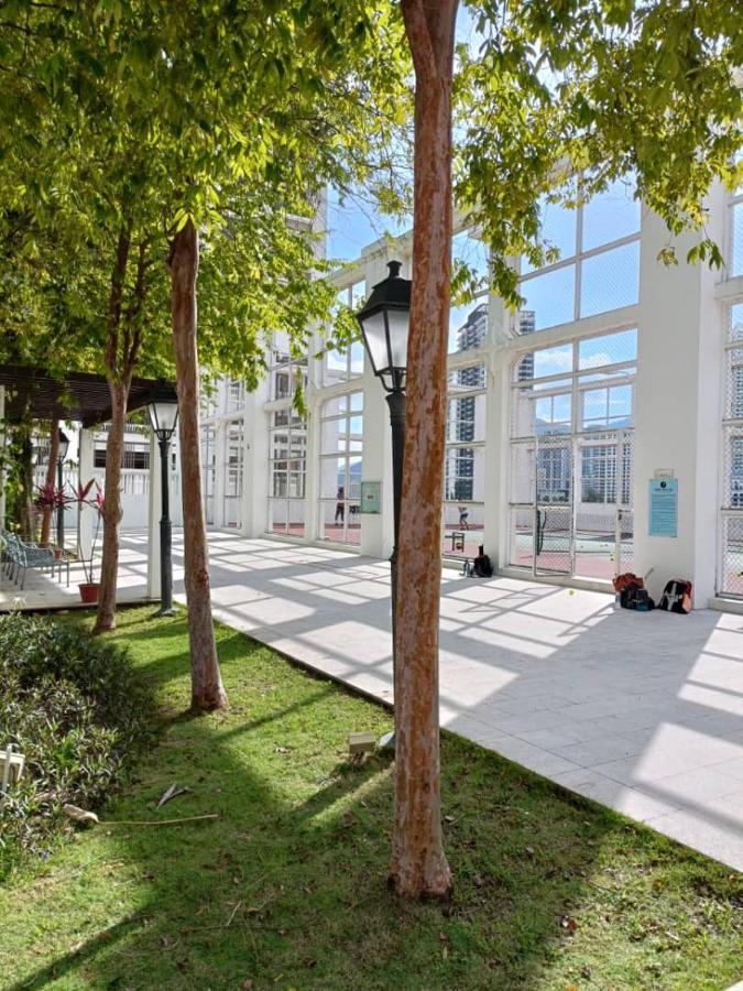 Straits Quay Marina Suites Penang By Aurorahomes Bagan Jermal Dış mekan fotoğraf