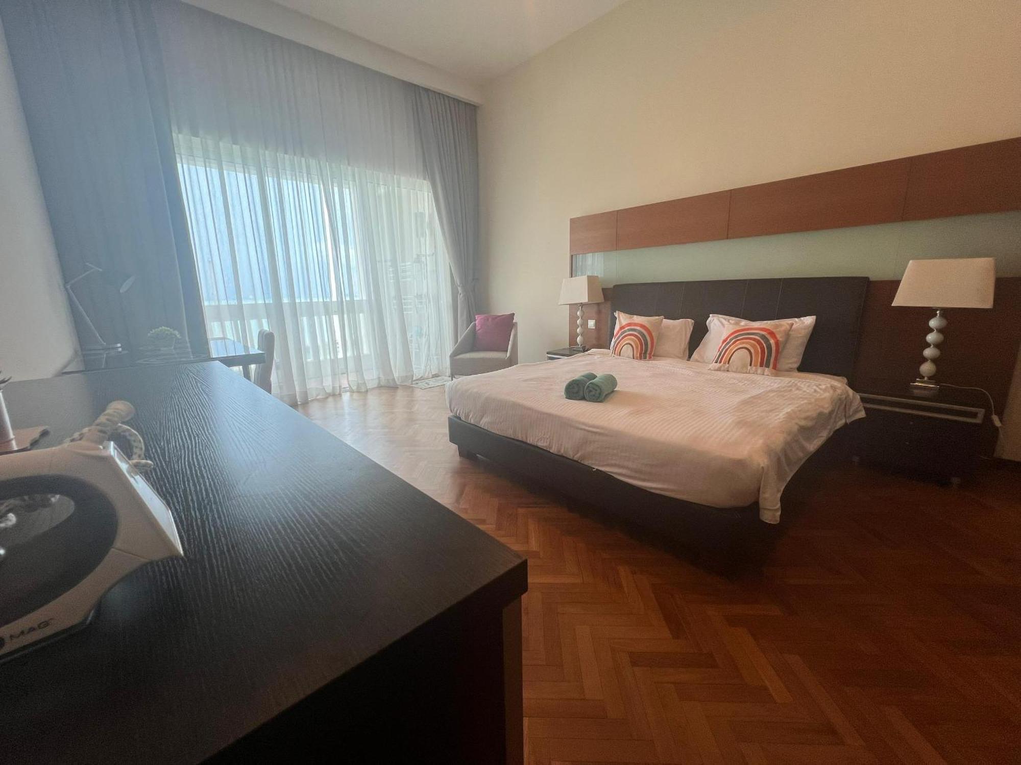 Straits Quay Marina Suites Penang By Aurorahomes Bagan Jermal Dış mekan fotoğraf